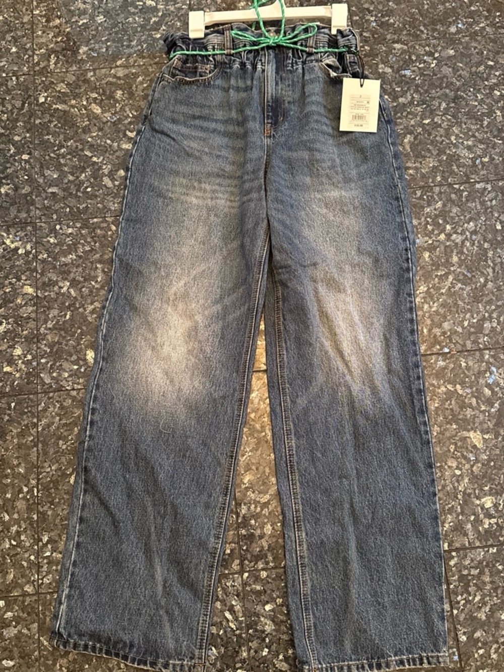 Women’s Blue Washed Straight-Leg Jeans